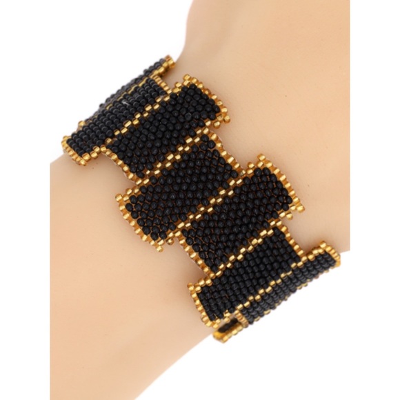 Black seed beaded bracelet - Picture 1 of 3